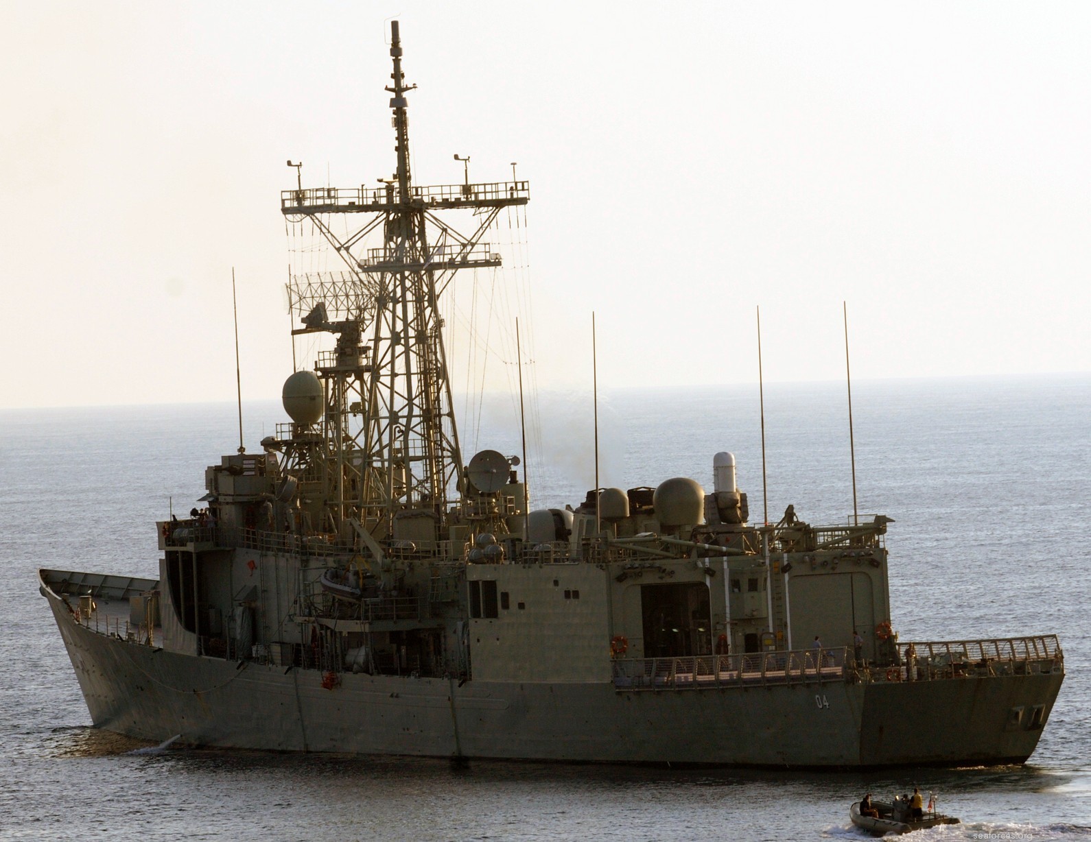 ffg-04 hmas darwin adelaide class frigate royal australian navy 2011 33 timor sea