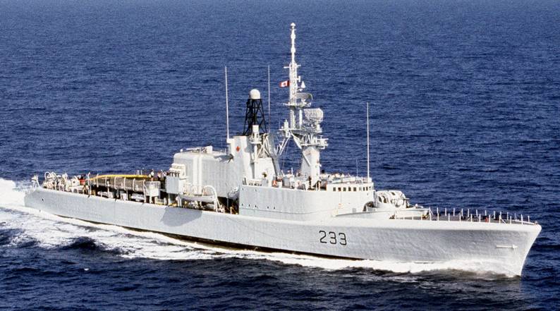 hmcs fraser dde ddh 233 destroyer royal canadian navy
