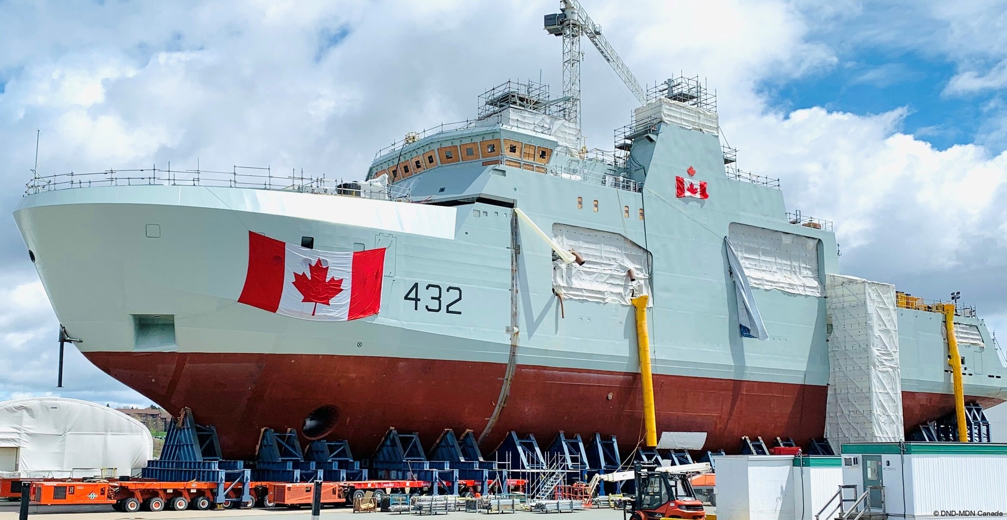 aopv-432 hmcs max bernays harry dewolf class arctic offshore patrol vessel ncsm royal canadian navy 20