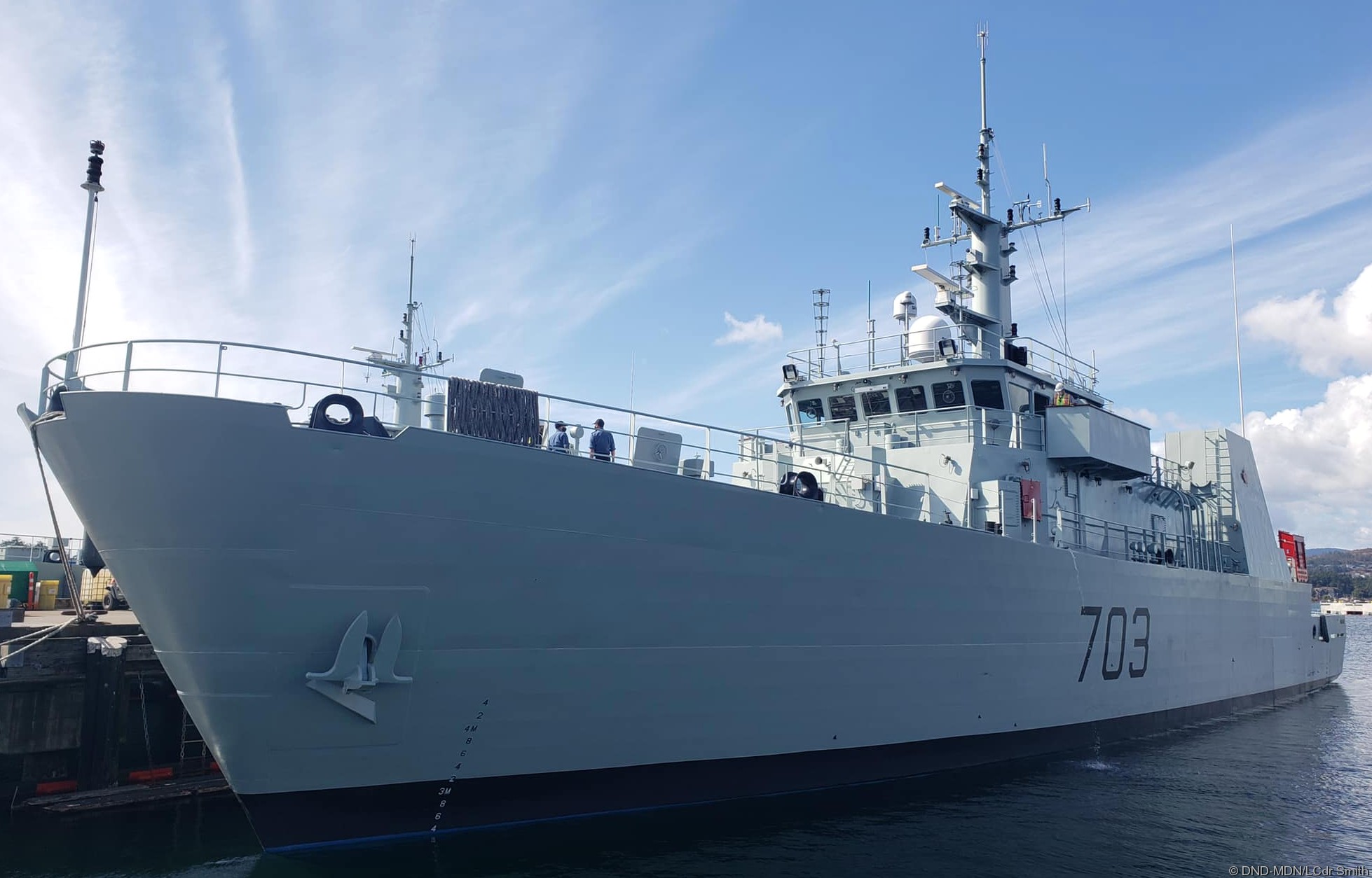 mm-703 hmcs edmonton kingston class maritime coastal defence vessel mcdv ncsm royal canadian navy 13