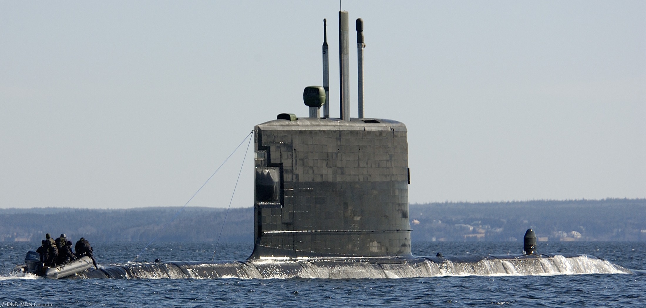 ssk-877 hmcs windsor victoria upholder class attack submarine hunter killer ncsm royal canadian navy 09