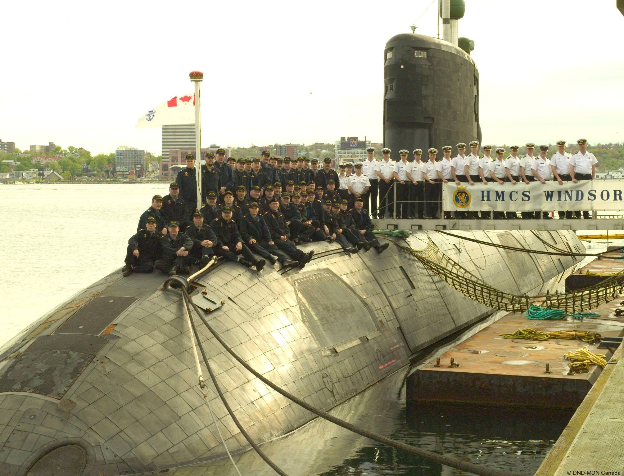 ssk-877 hmcs windsor victoria upholder class attack submarine hunter killer ncsm royal canadian navy 22