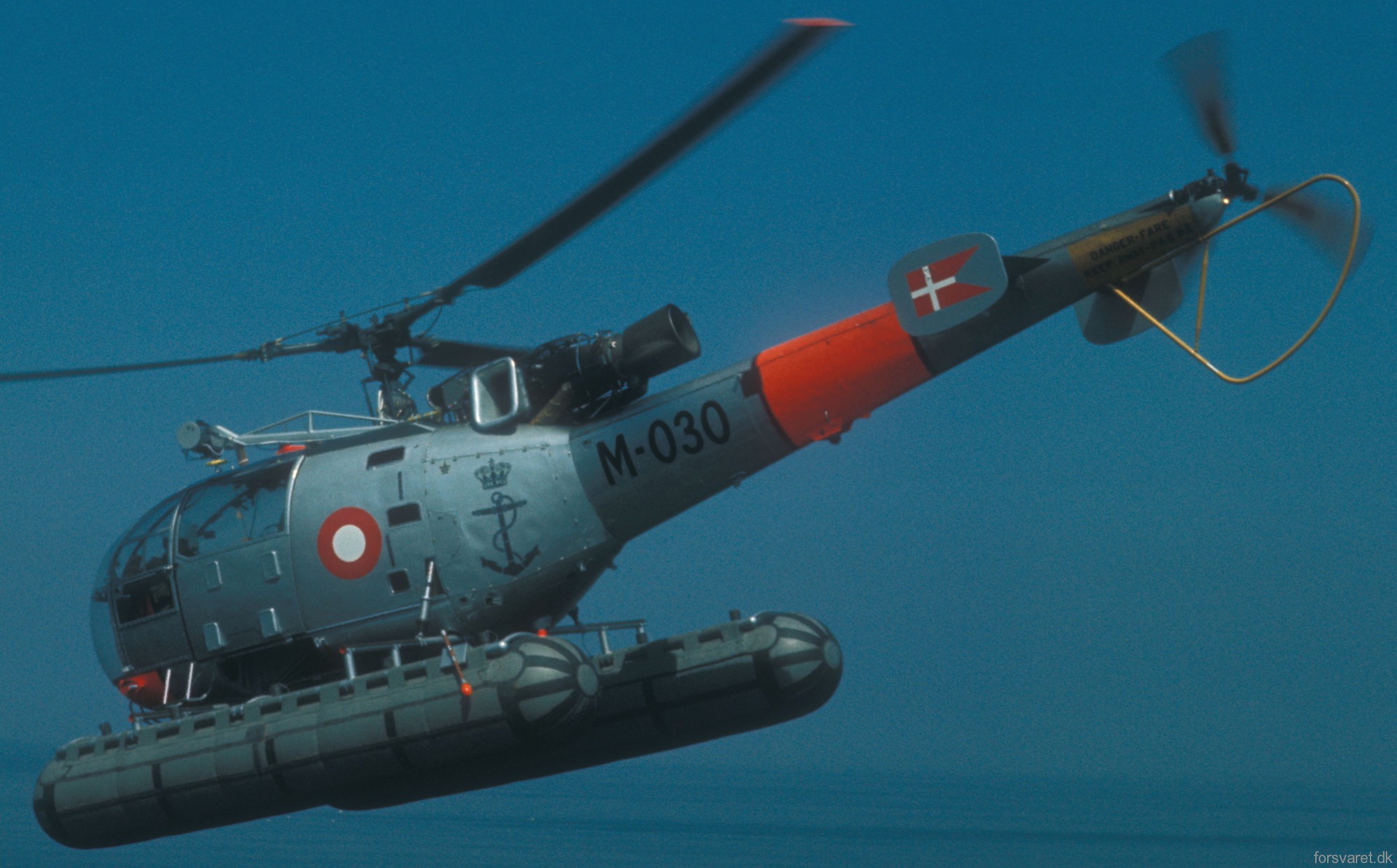 sa 316b alouette iii helicopter royal danish navy søværnet kongelige danske marine sud aviation m-030 03