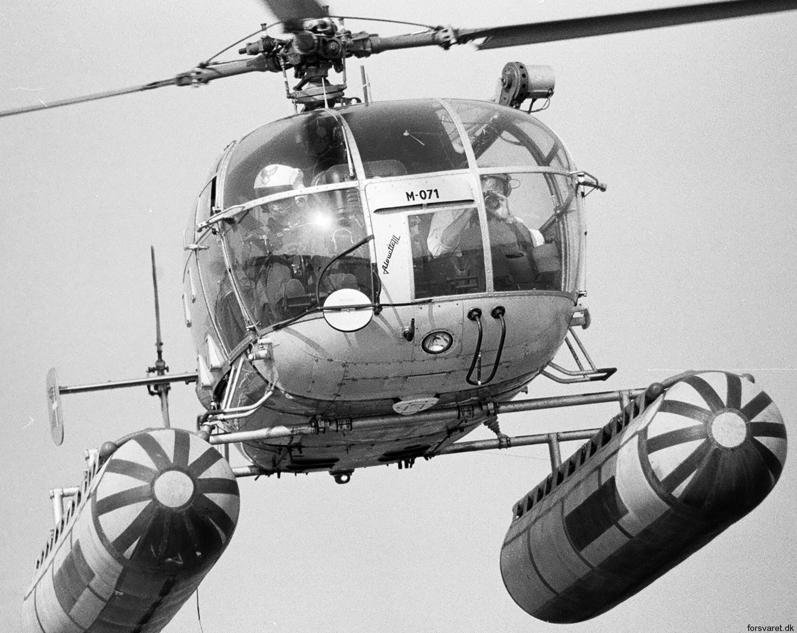 sa 316b alouette iii helicopter royal danish navy søværnet kongelige danske marine sud aviation m-071 13