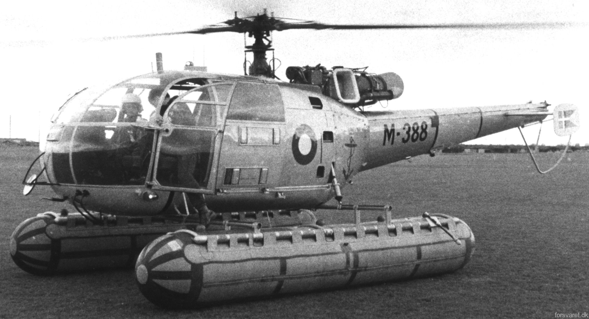 sa 316b alouette iii helicopter royal danish navy søværnet kongelige danske marine sud aviation m-388 10