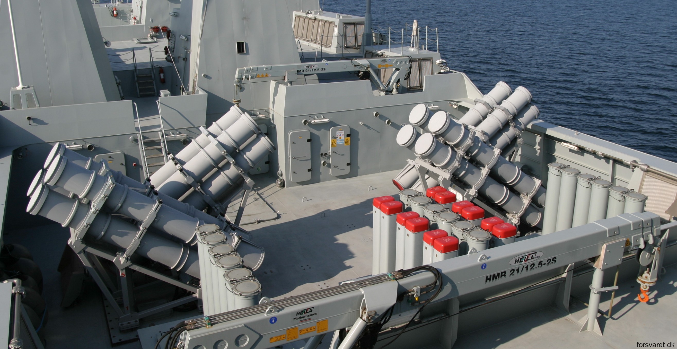 absalon class frigate command support ship royal danish navy 78x stanflex weapon deck mk.141 launcher mk.56 vls rim-162 essm missile