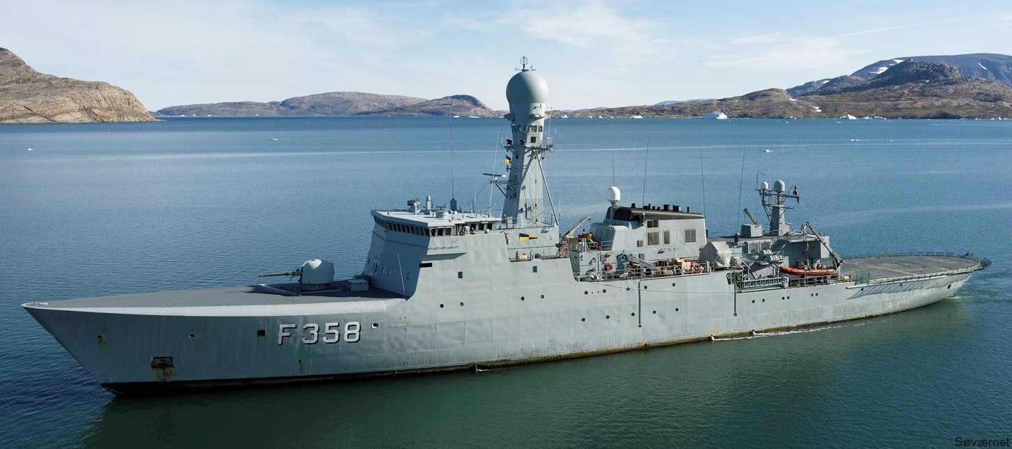 f-358 hdms triton thetis class ocean patrol frigate royal danish navy kongelige danske marine kdm inspektionsskibet 36