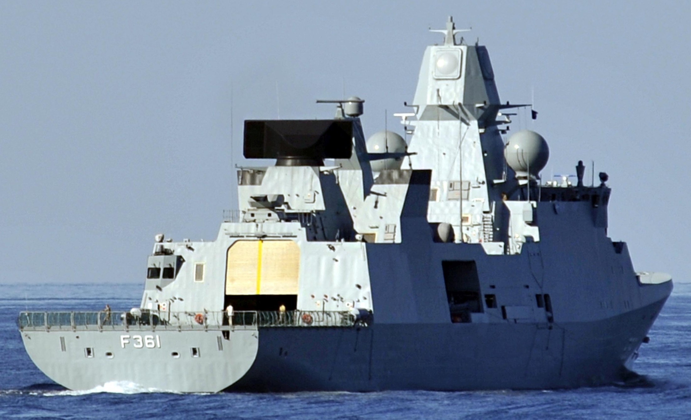 f-361 hdms iver huitfeldt class guided missile frigate ffg royal danish navy 11