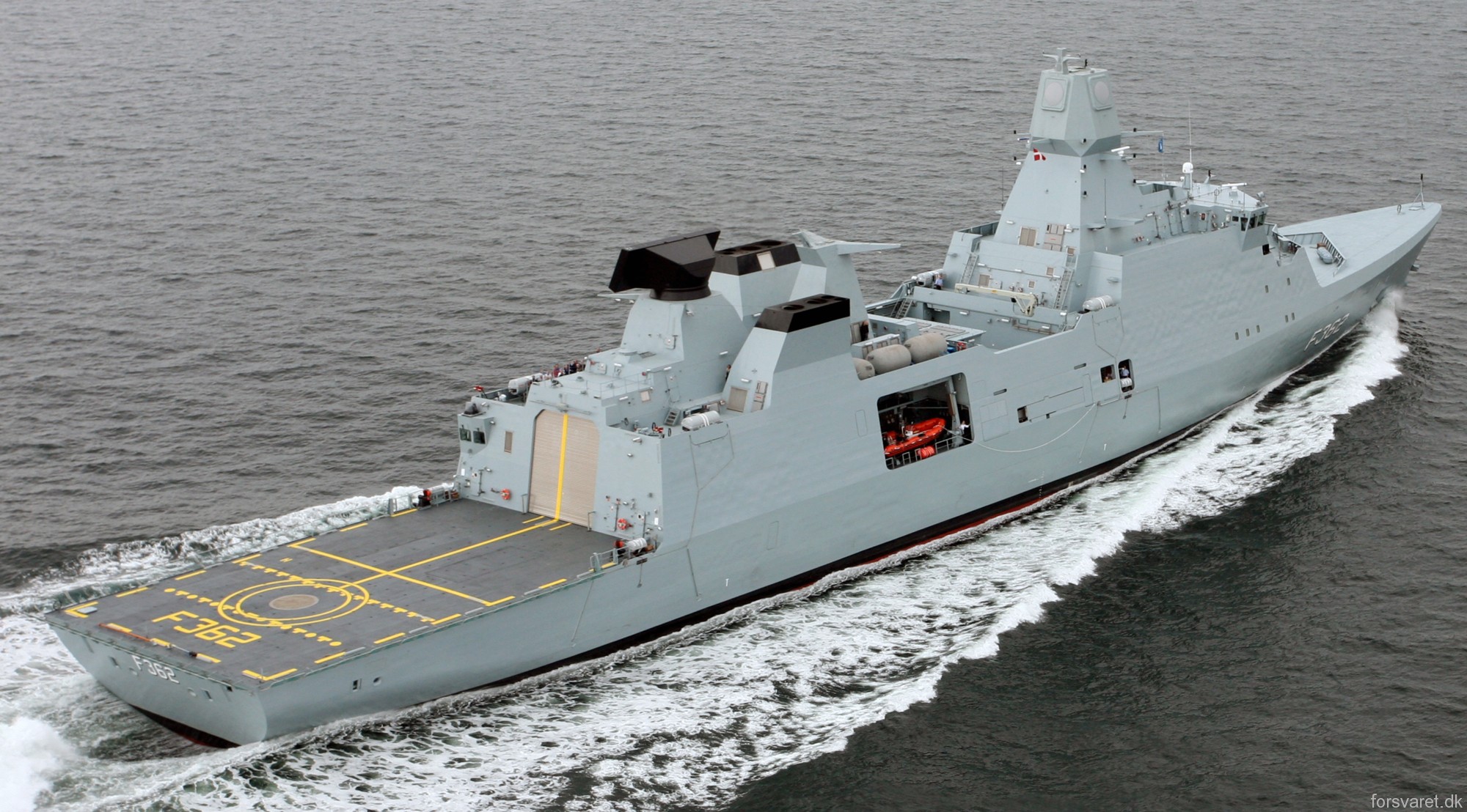 f-362 hdms peter willemoes iver huitfeldt class guided missile frigate ffg royal danish navy 42