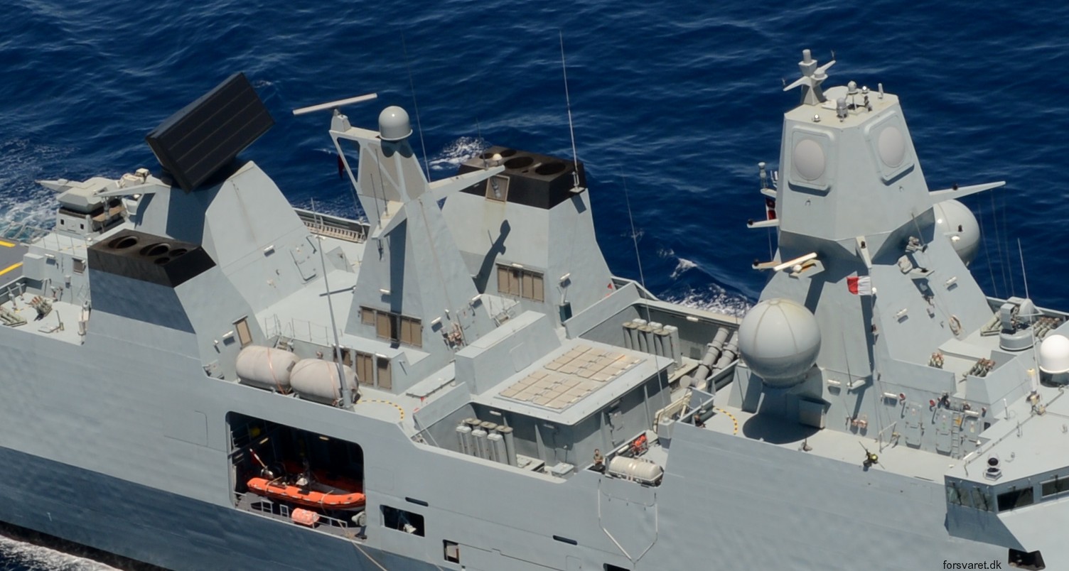 f-362 hdms peter willemoes iver huitfeldt class guided missile frigate ffg royal danish navy 52a armament