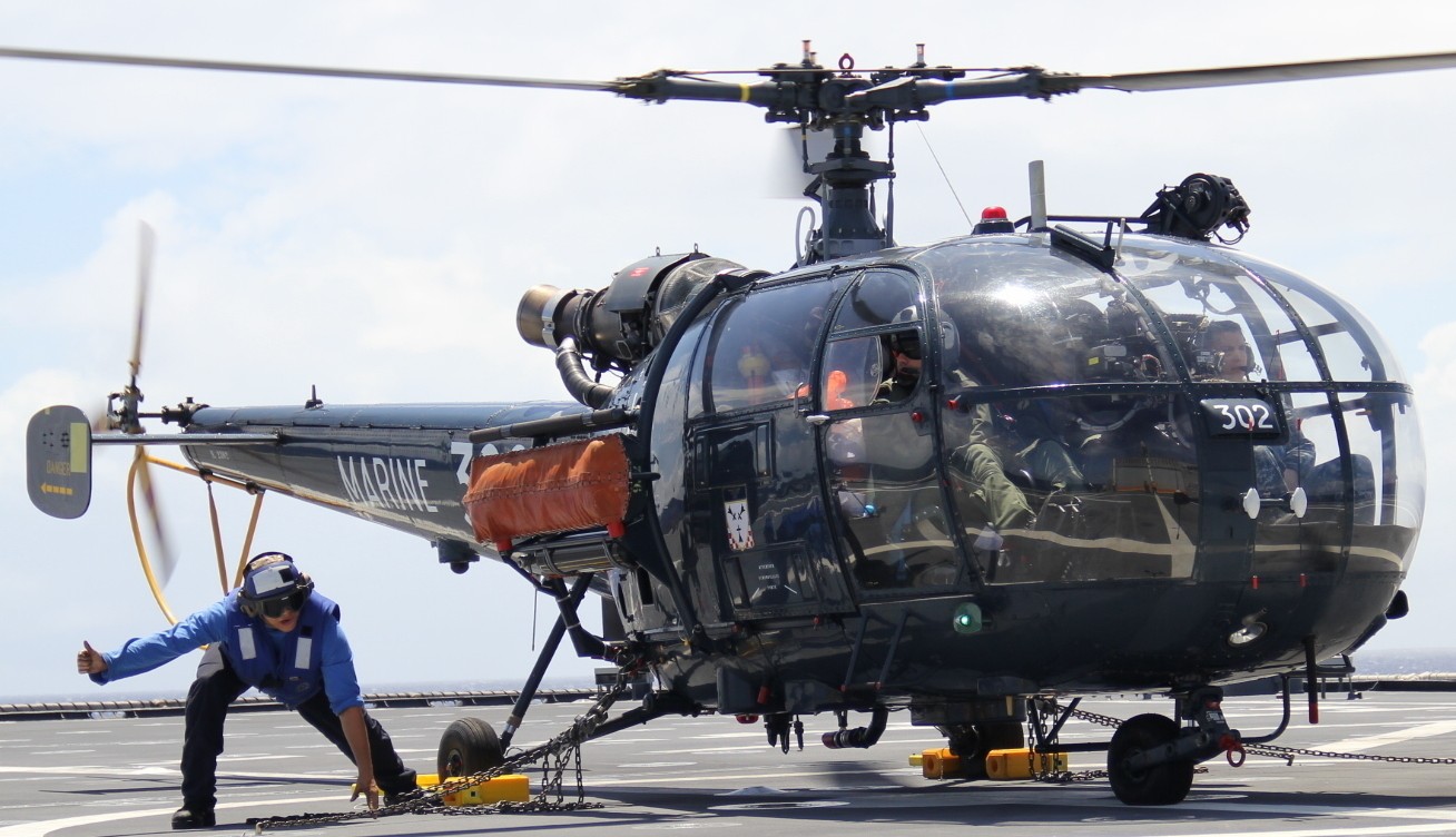 sa 316 319 alouette iii helicopter french navy marine nationale aeronavale flottille 302 19