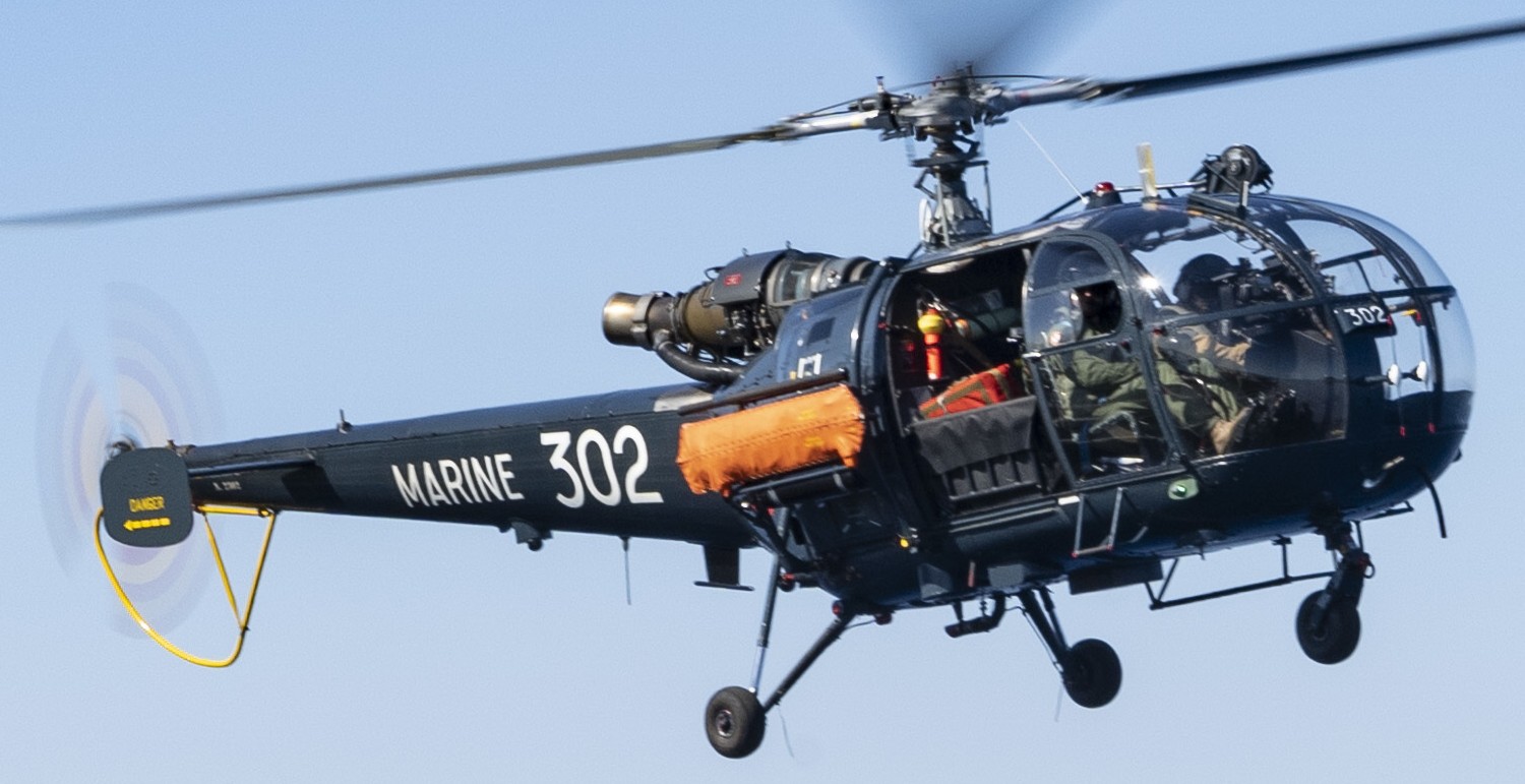 sa 316 319 alouette iii helicopter french navy marine nationale aeronavale flottille 302 22