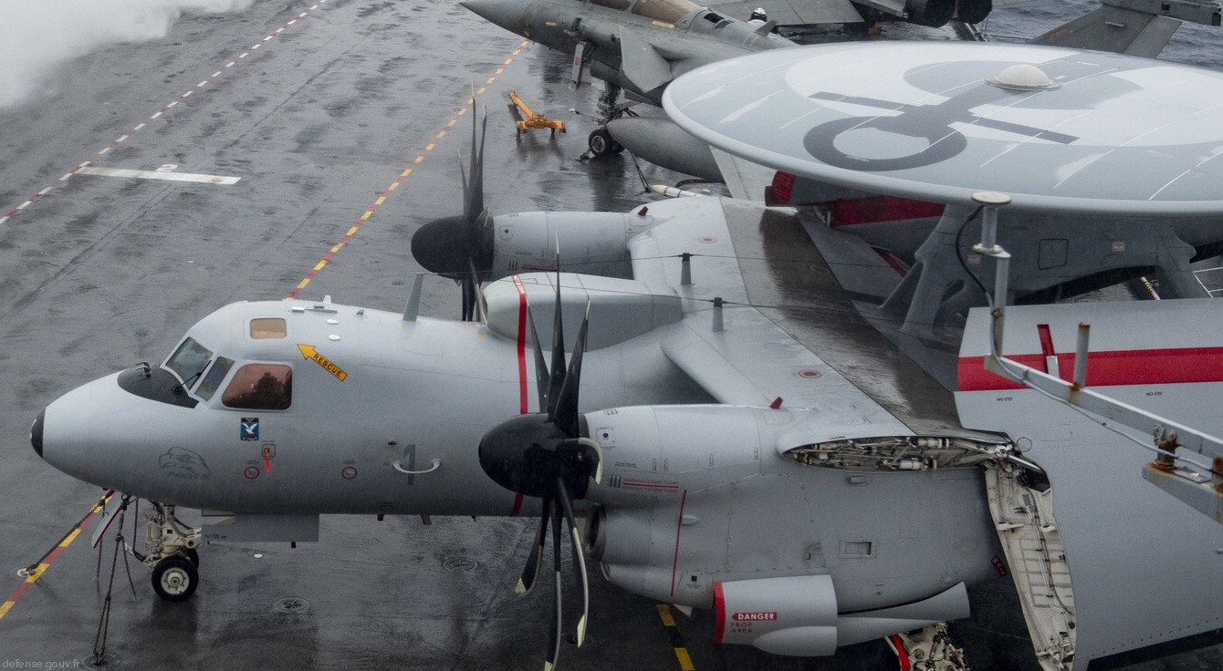 e-2c hawkeye french navy marine nationale grumman aeronavale flottille 4f aircraft carrier charles de gaulle r-91 19
