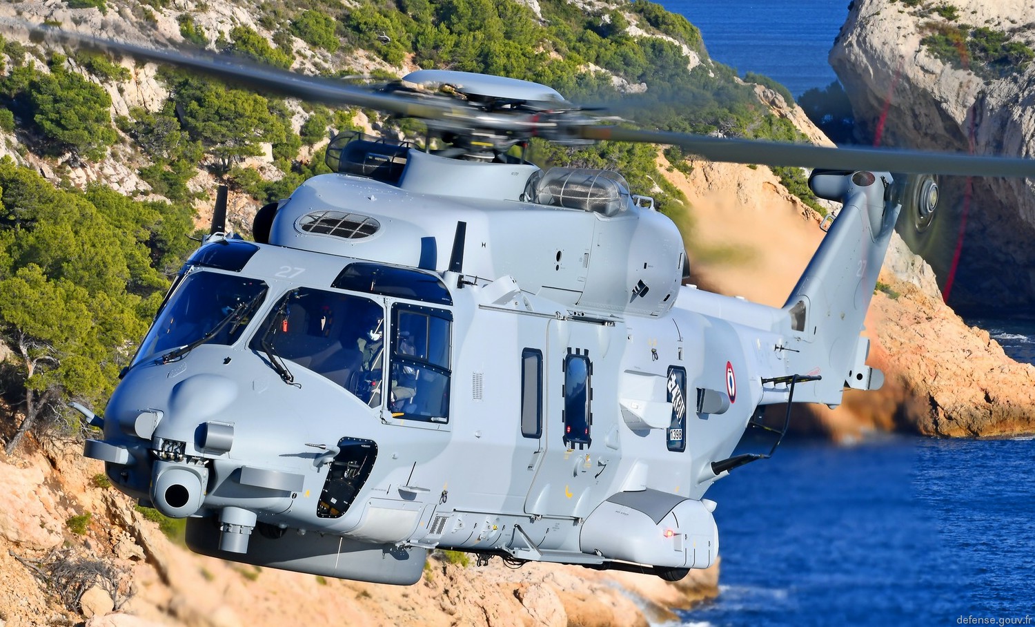 nh90 caiman nfh helicopter french navy marine nationale aeronavale flottille 31f 33f 62