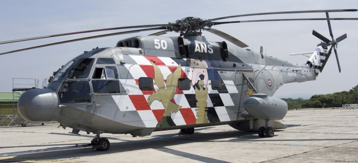 sa 321 super frelon helicopter french navy marine nationale aeronavale aerospatiale flottille 02