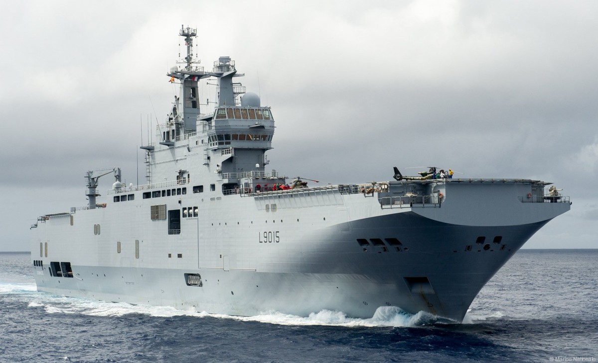 l-9015 fs dixmude mistral class amphibious assault command ship bpc french navy marine nationale 26