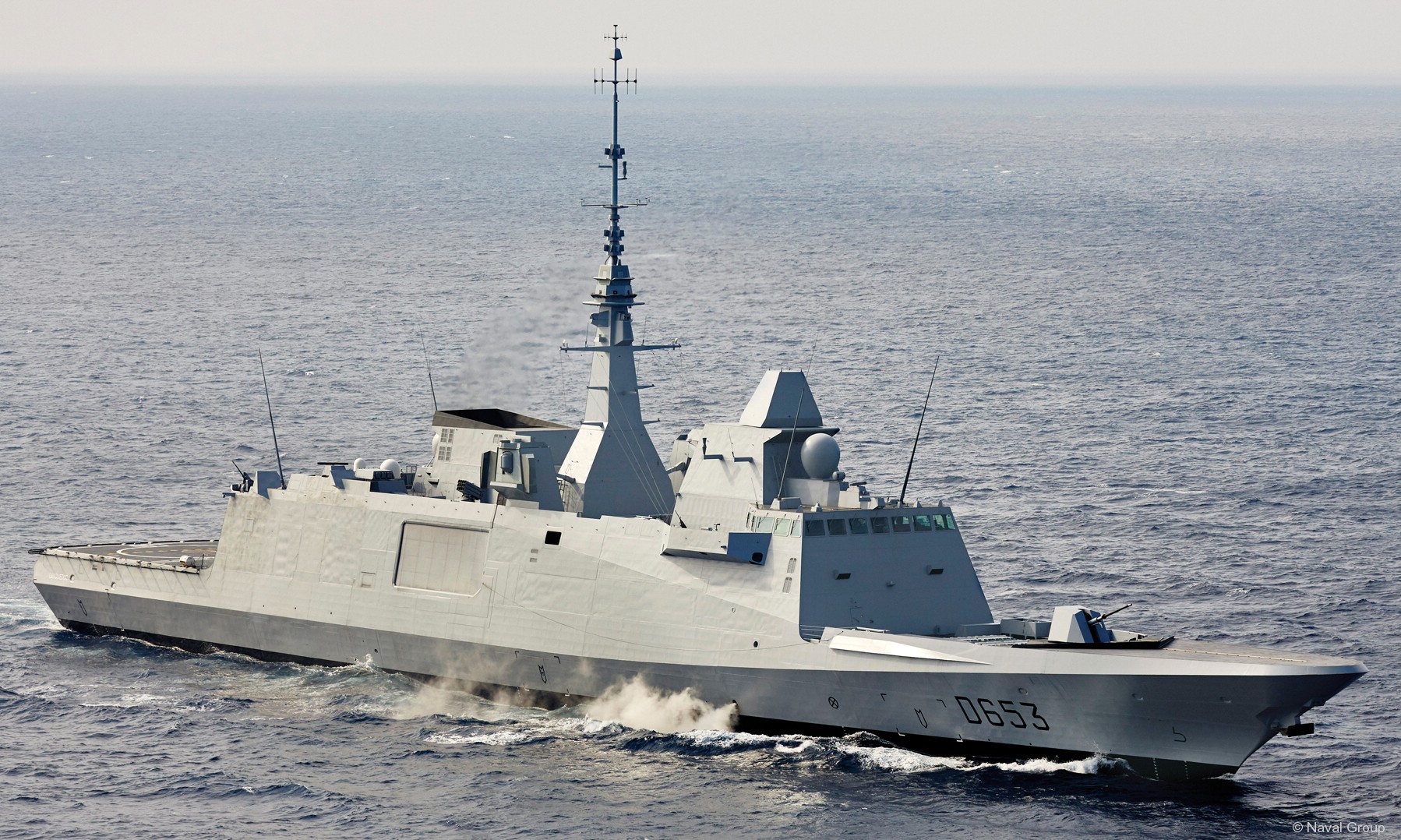 d-653 fs languedoc fremm aquitaine class frigate fregate multi purpose french navy marine nationale 02x dcns lorient