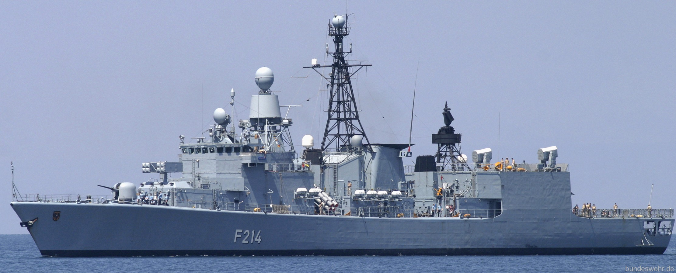 type 122 bremen class frigate german navy f 214 fgs lubeck lübeck 06x