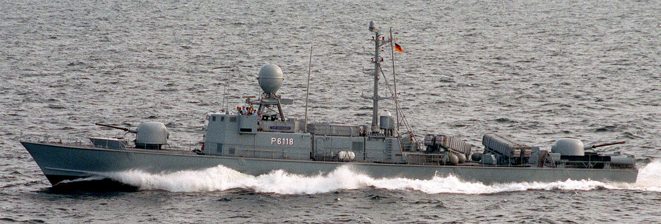 p6118 s68 fgs seeadler type 143 albatros class fast attack missile craft boat german navy 03