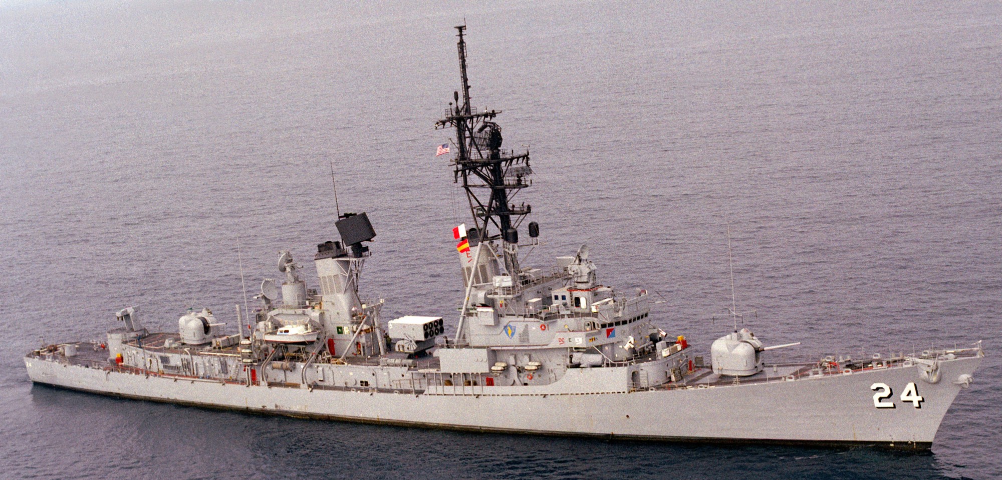 d 219 hs nearchos ex ddg 24 uss waddell destroyer hellenic navy