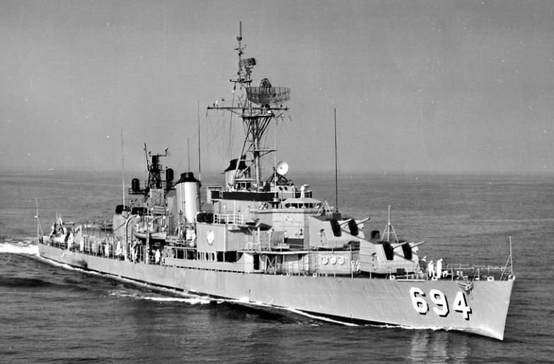 dd 694 uss ingraham d 211 hs miaoulis destroyer hellenic navy