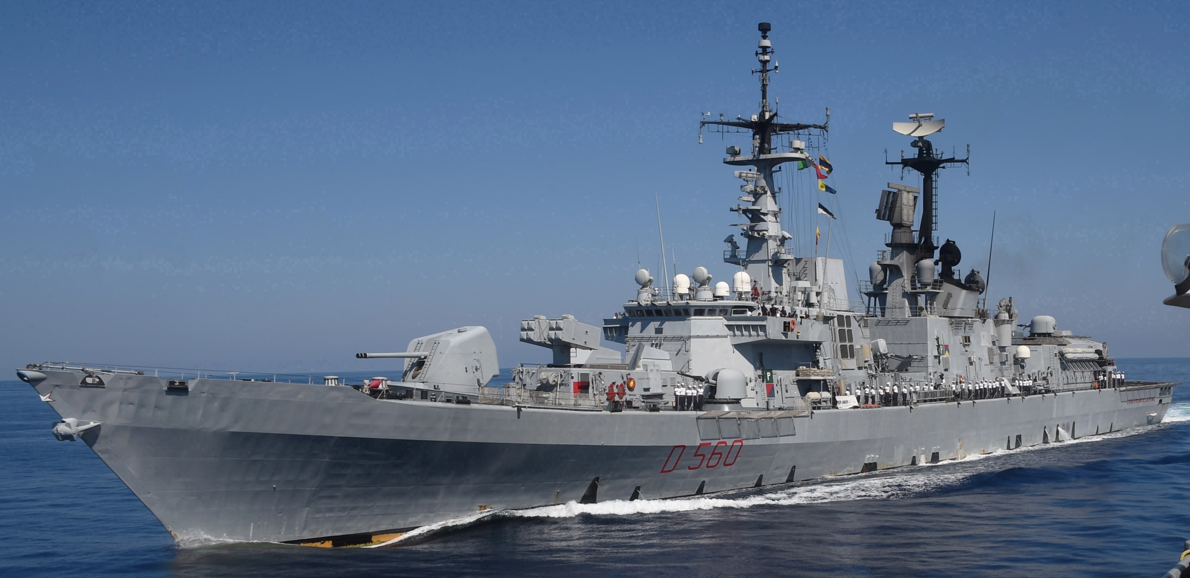 d-560 luigi durand de la penne its nave guided missile destroyer ddg italian navy marina militare 21x fincantieri riva trigoso