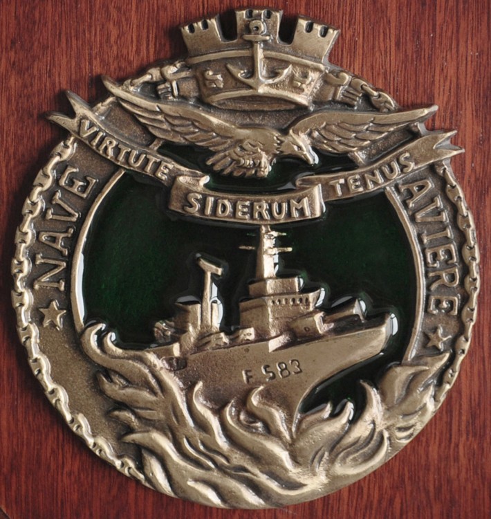 f-583 aviere insignia crest patch badge soldati lupo class frigate italian navy marina militare 02c