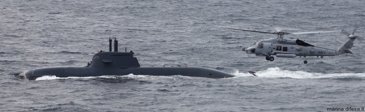 s-527 scire its smg todaro type 212 class submarine italian navy marina militare 37