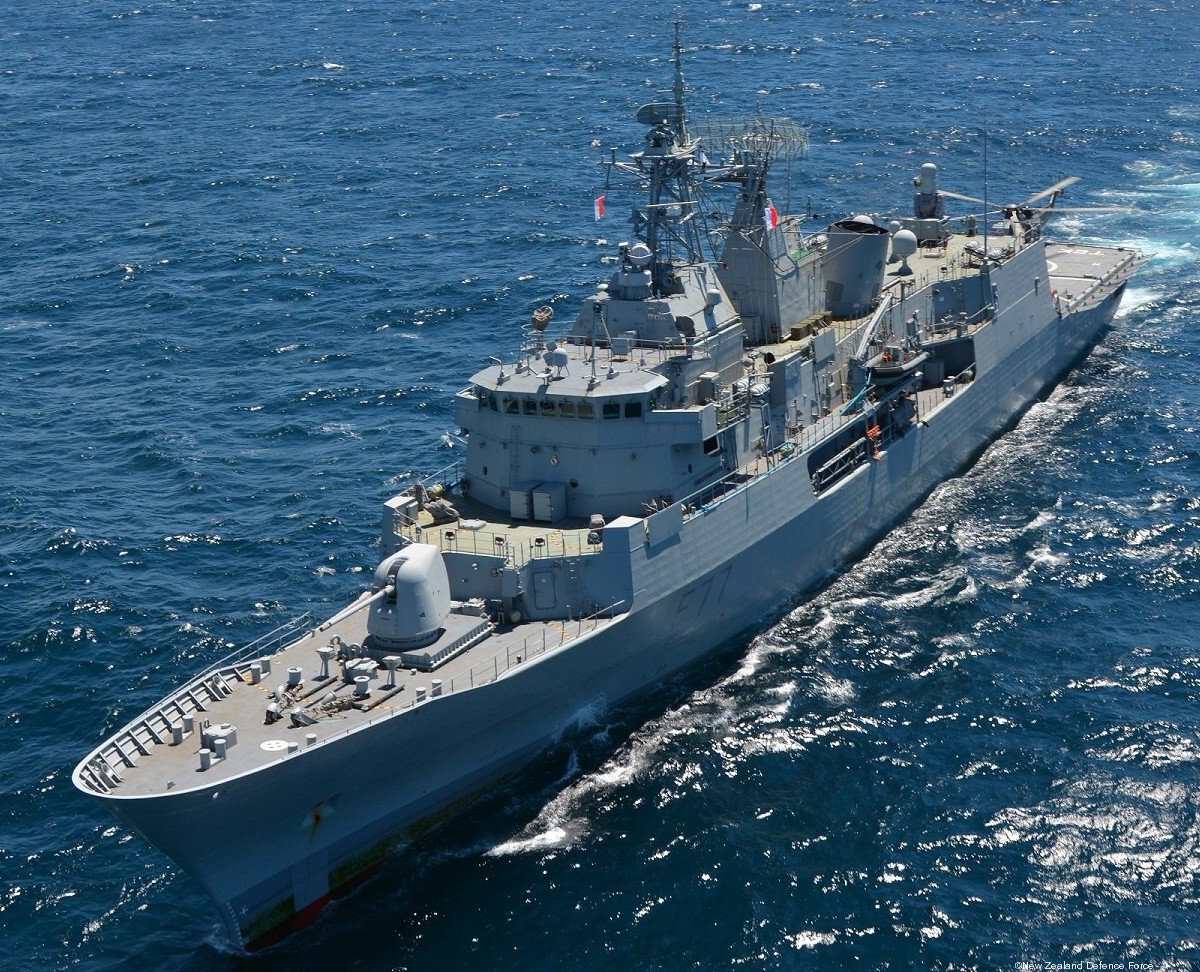 f-77 hmnzs te kaha anzac class frigate royal new zealand navy 43