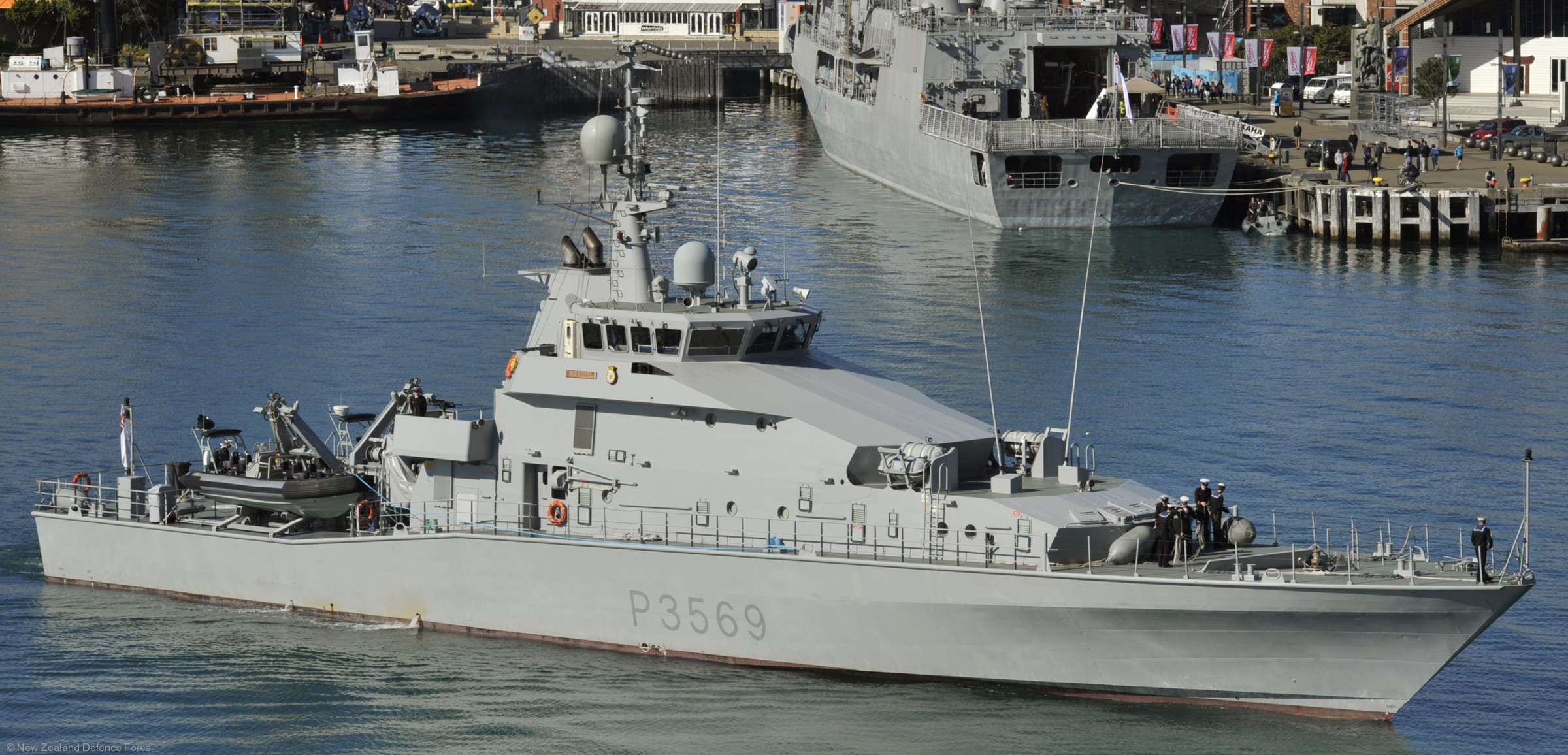 p-3569 hmnzs rotoiti protector class inshore patrol vessel royal new zealand navy 02