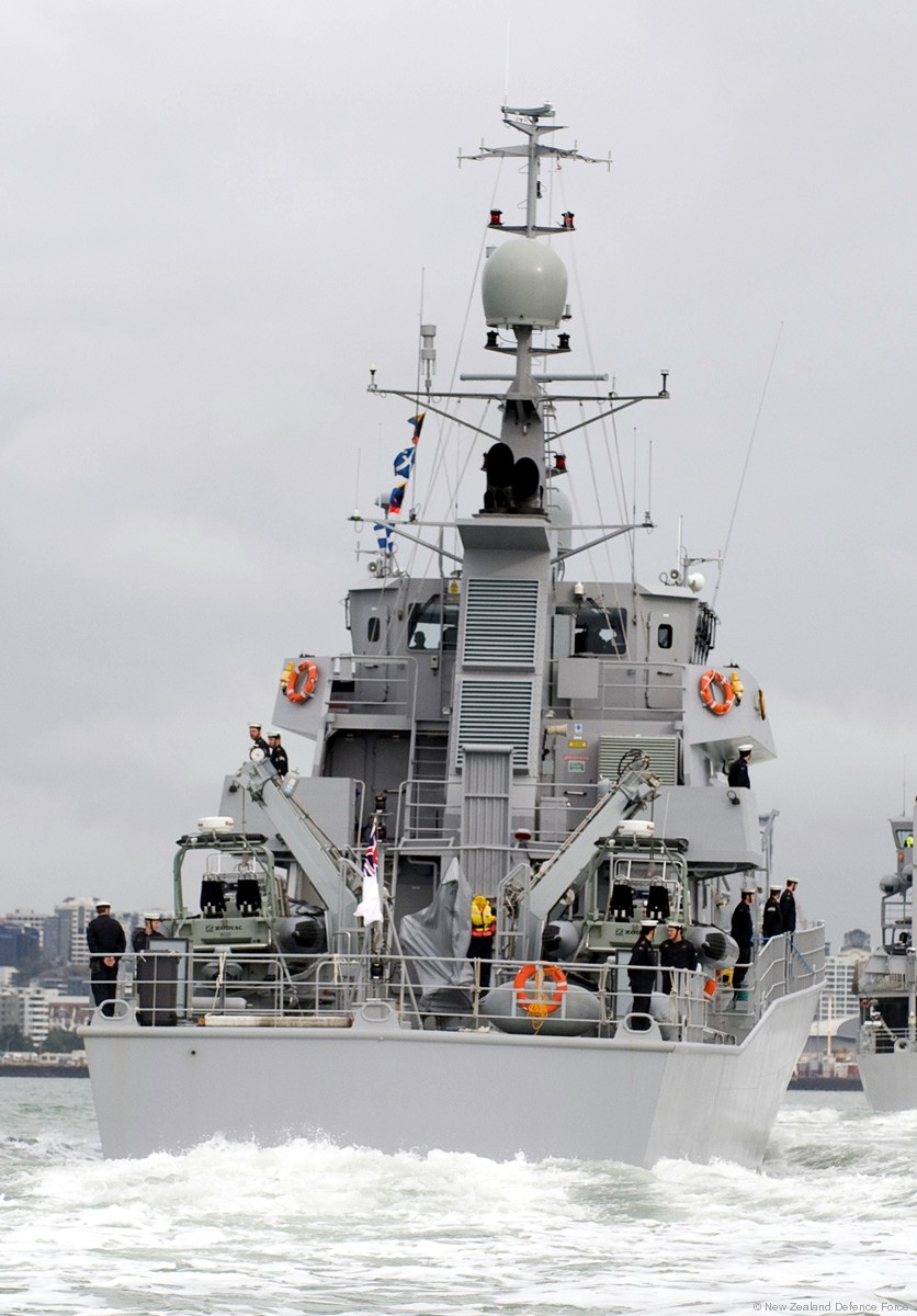 p-3570 hmnzs taupo protector class inshore patrol vessel royal new zealand navy 04