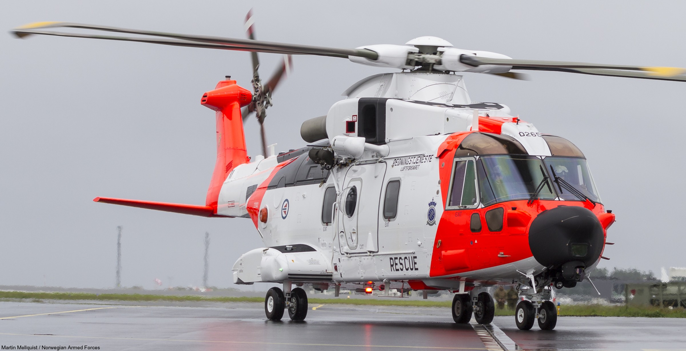 agusta westland aw101 rescue helicopter royal norwegian air force luftforsvaret sar queen 0265 05