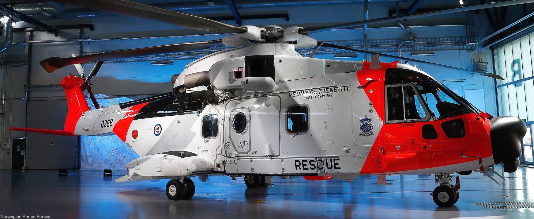agusta westland aw101 rescue helicopter royal norwegian air force luftforsvaret sar queen 0268 03