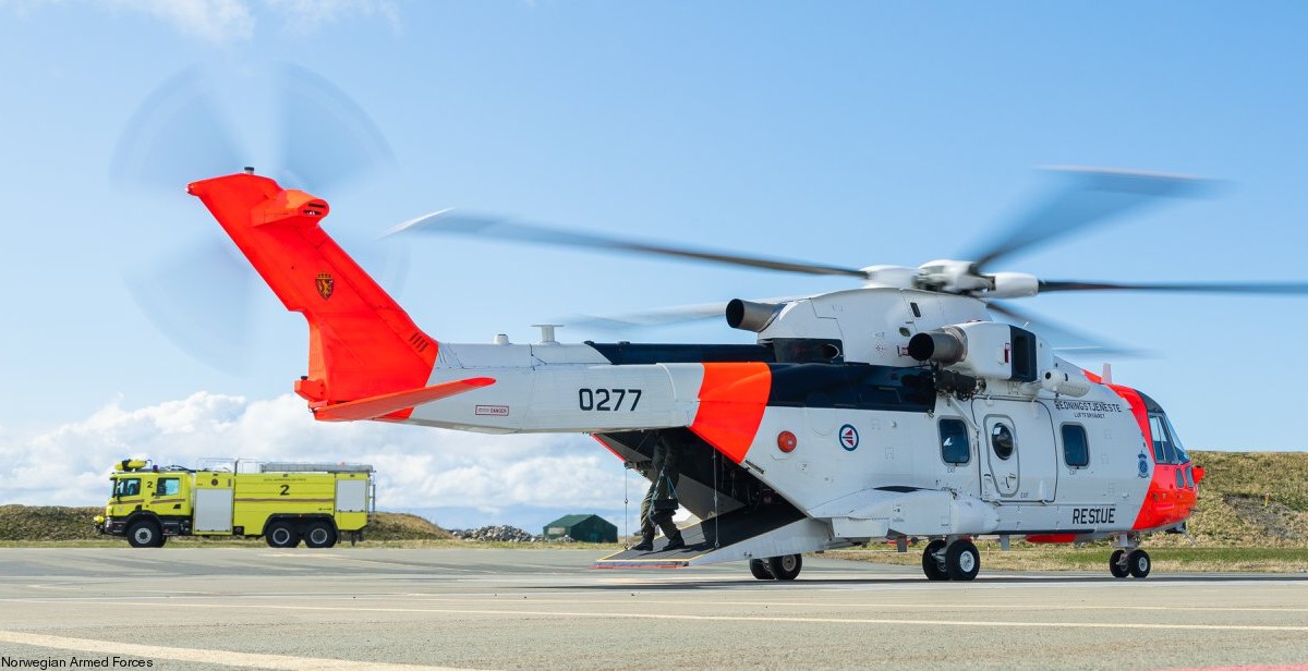 agusta westland aw101 rescue helicopter royal norwegian air force luftforsvaret sar queen 0277 05