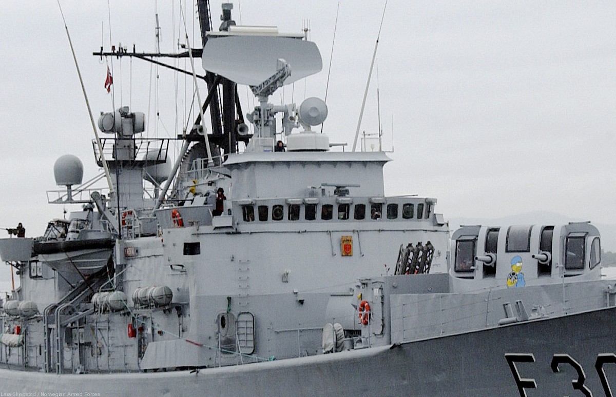 oslo class frigate royal norwegian navy terne asw rocket launcher 76mm twin gun