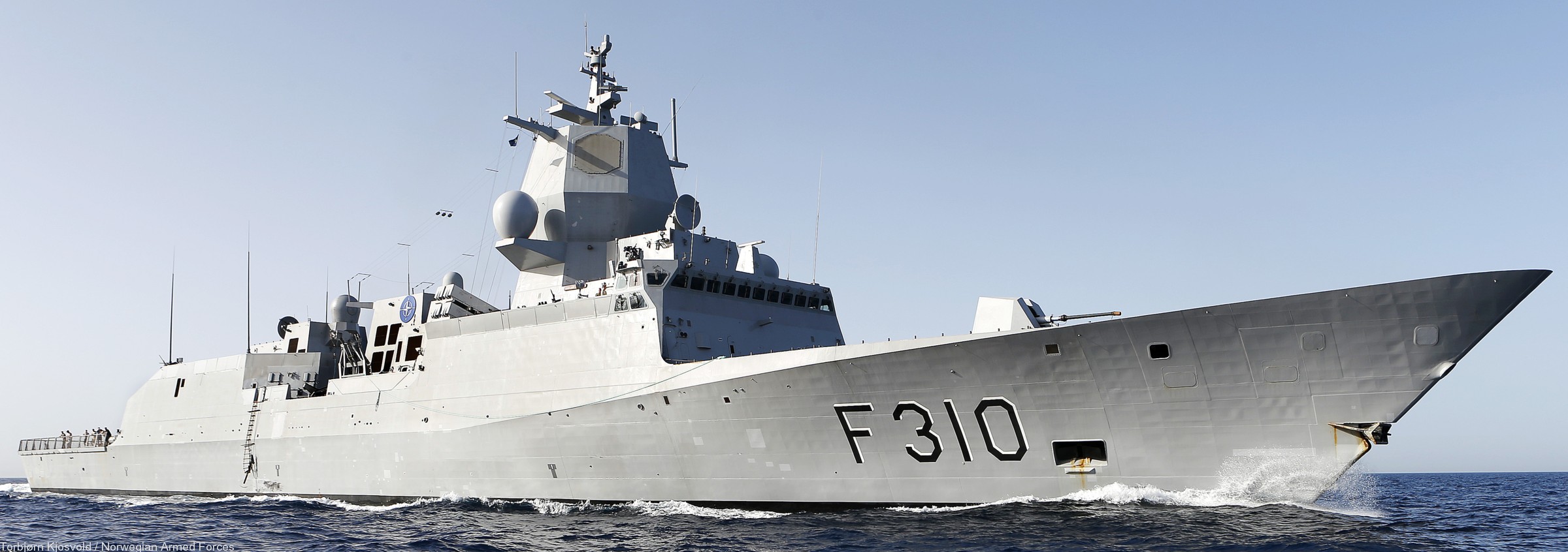 f-310 fridtjof nansen hnoms knm frigate royal norwegian navy sjoforsvaret 25