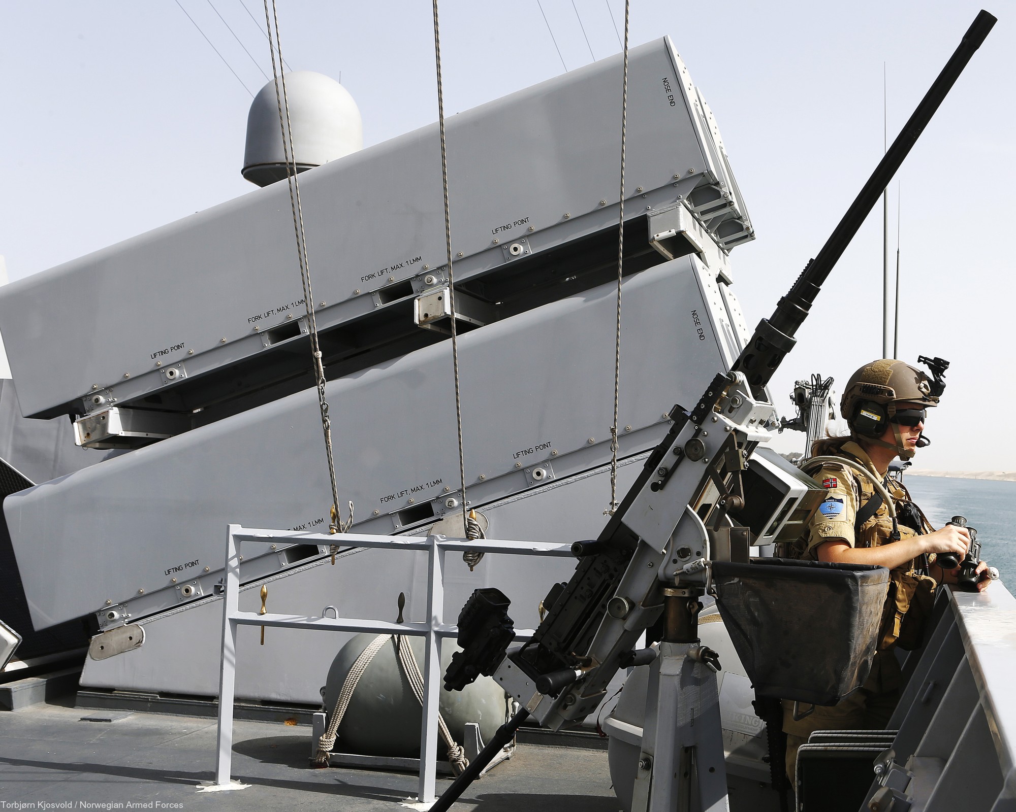 f-310 fridtjof nansen hnoms knm frigate royal norwegian navy sjoforsvaret 47 kds naval strike missile nms