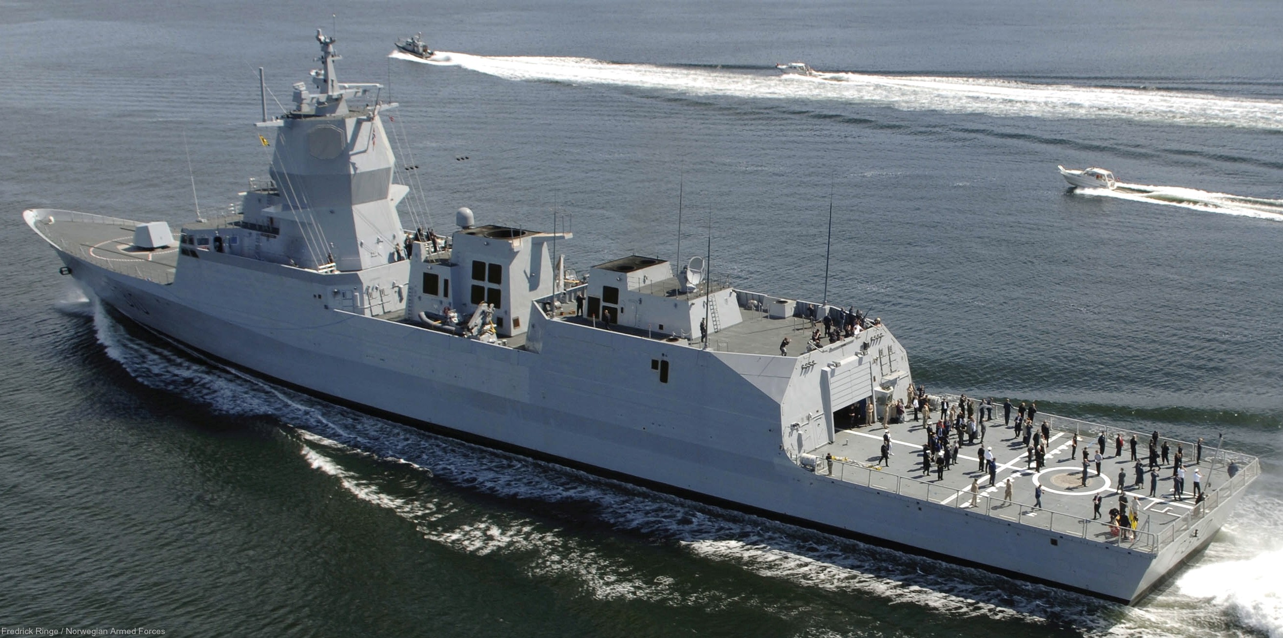 f-310 fridtjof nansen hnoms knm frigate royal norwegian navy sjoforsvaret 75