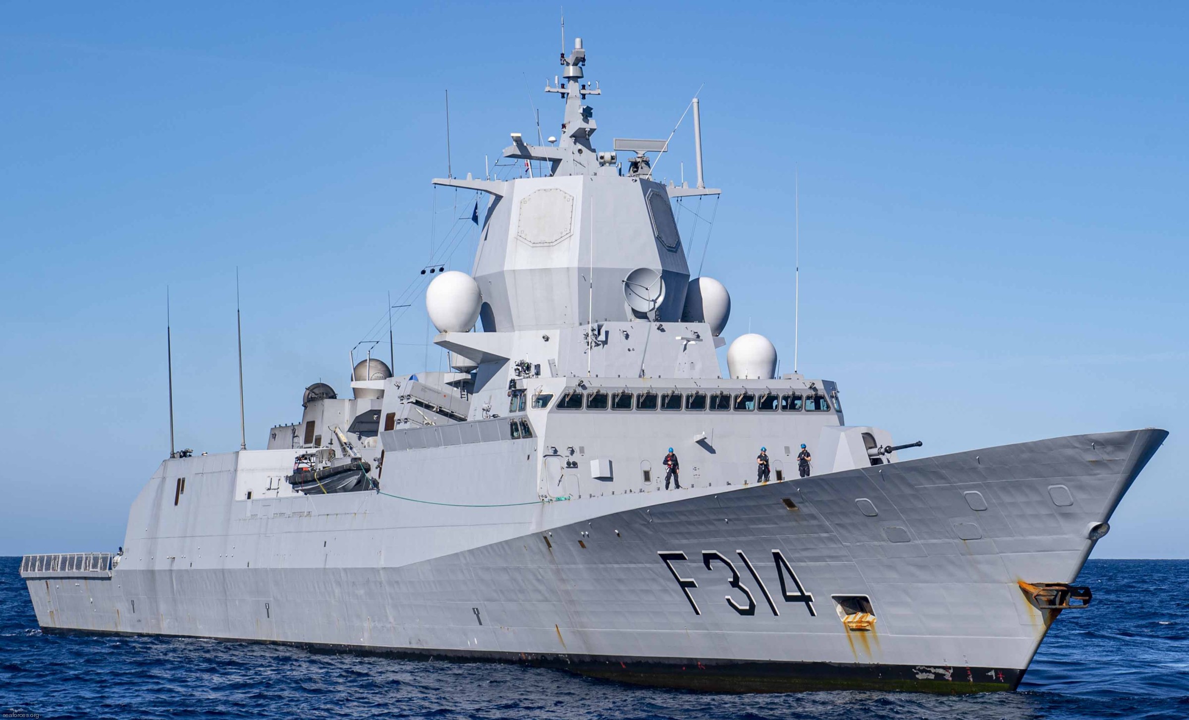f-314 thor heyerdahl hnoms knm fridtjof nansen class frigate royal norwegian navy 50