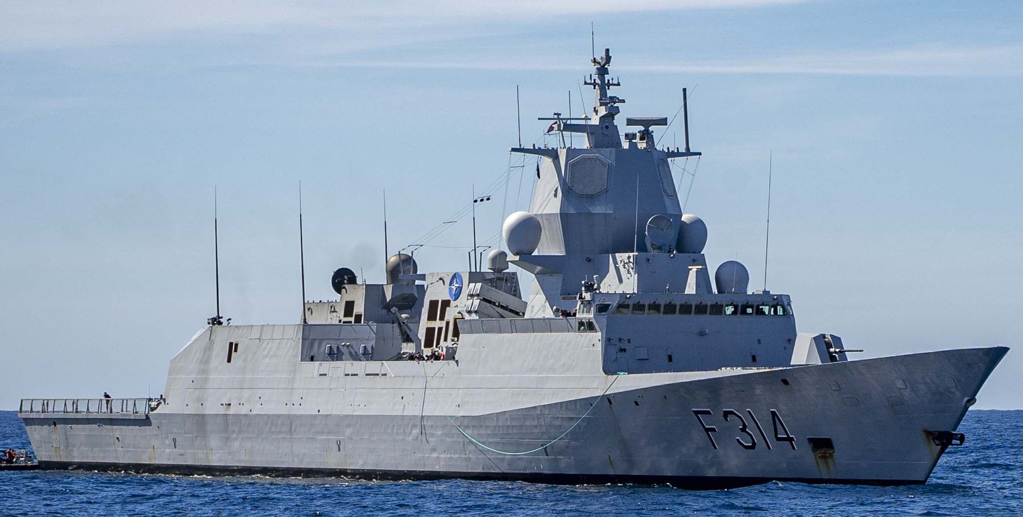 f-314 thor heyerdahl hnoms knm fridtjof nansen class frigate royal norwegian navy 52
