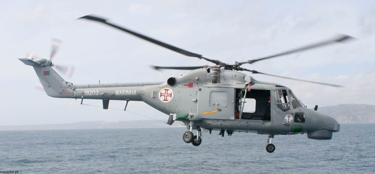 westland super lynx mk.95a naval helicopter portuguese navy marinha 09