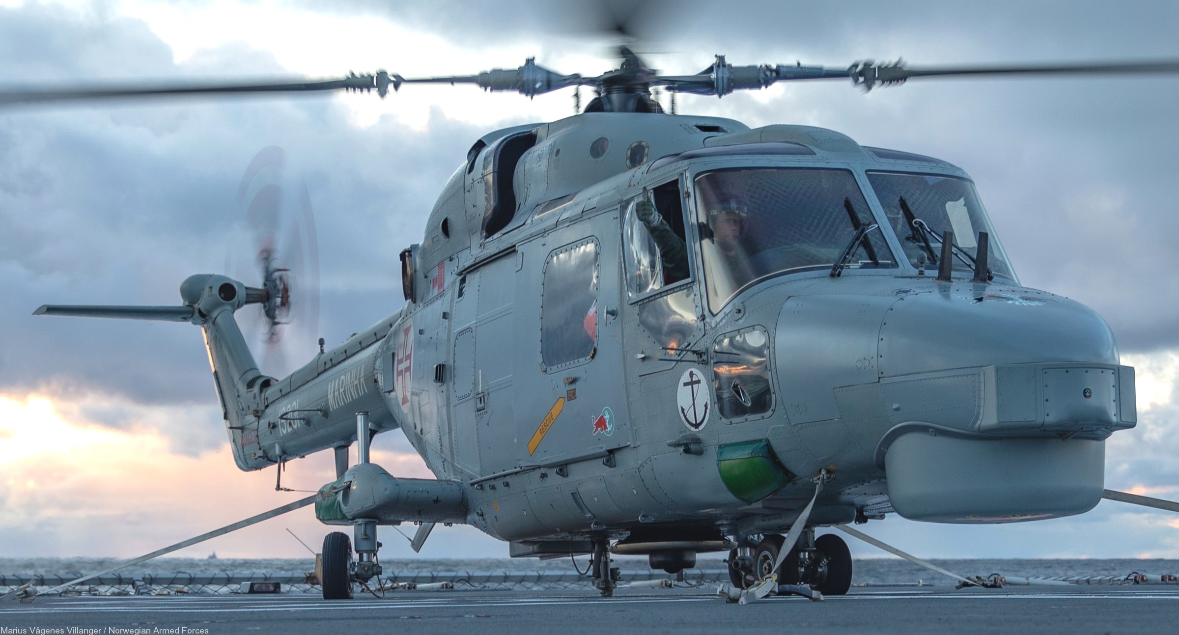westland super lynx mk.95a naval helicopter portuguese navy marinha 14