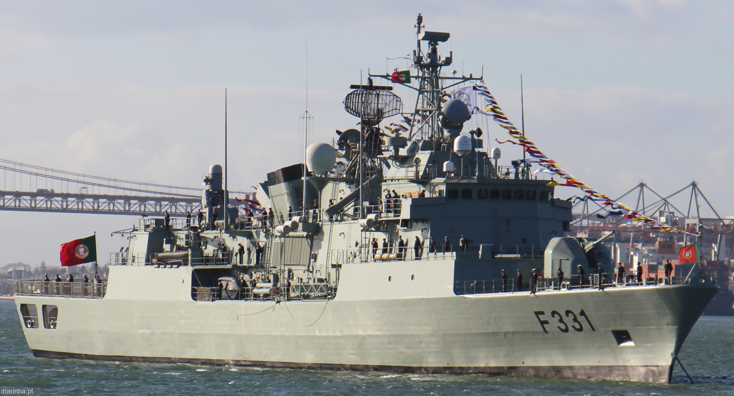 f-331 nrp alvares cabral vasco da gama meko 200pn class frigate portuguese navy 15