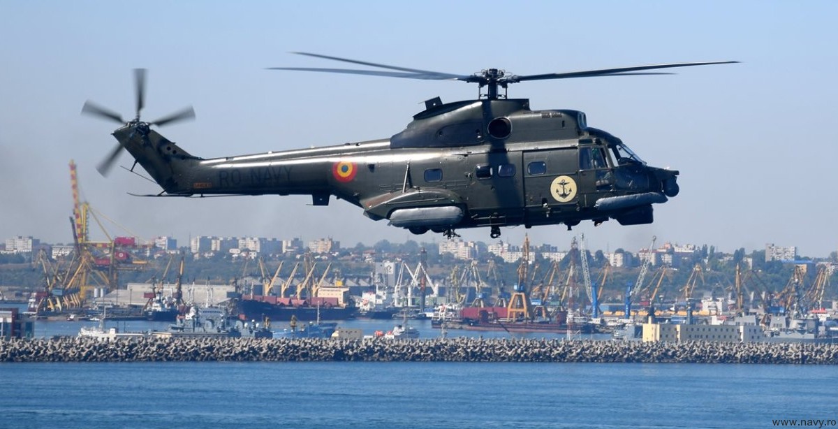 iar-330 naval helicopter puma romanian navy forțele navale române 20