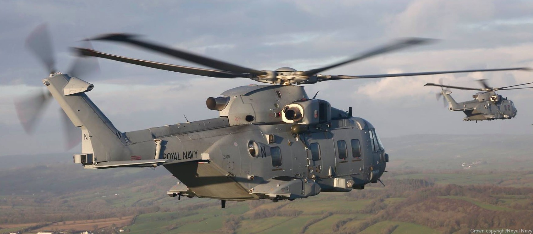 merlin hc4 mk.4 commando helicopter force chf royal navy 845 846 naval air squadron rnas yeovilton aw101 52
