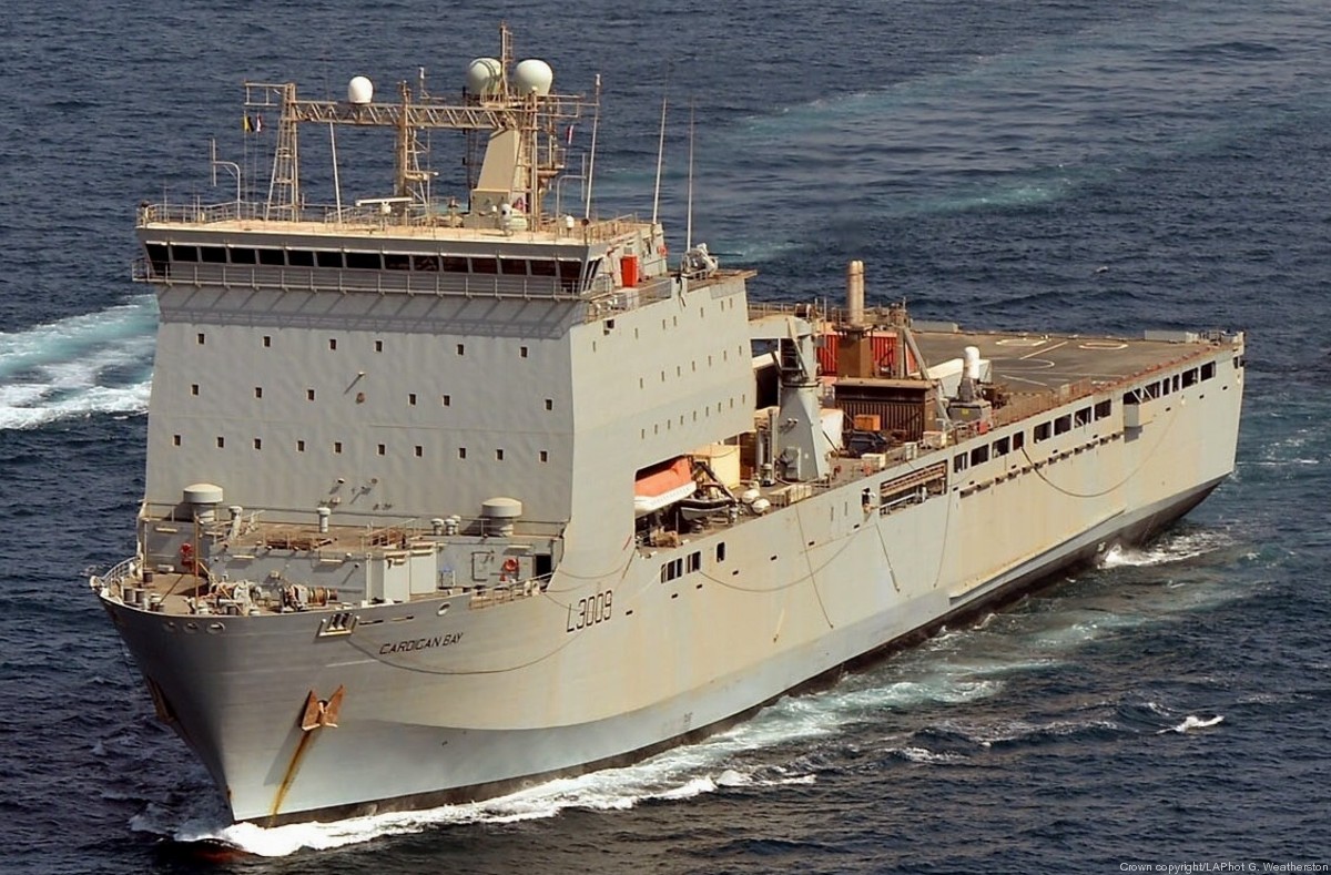 l-3009 rfa cardigan bay dock landing ship lsd royal fleet auxilary navy 14x bae systems naval ships govan