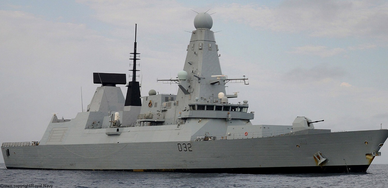 hms daring d-32 type 45 class guided missile destroyer royal navy sea viper paams 51
