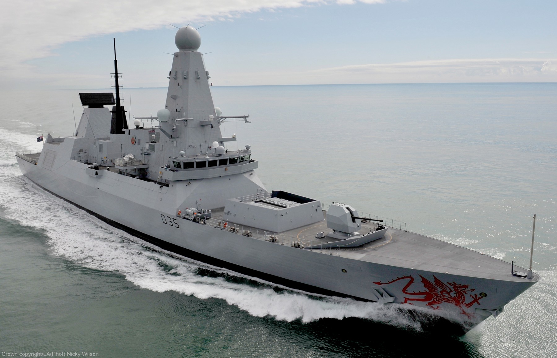hms dragon d-35 type 45 daring class guided missile destroyer ddg royal navy sea viper paams 14