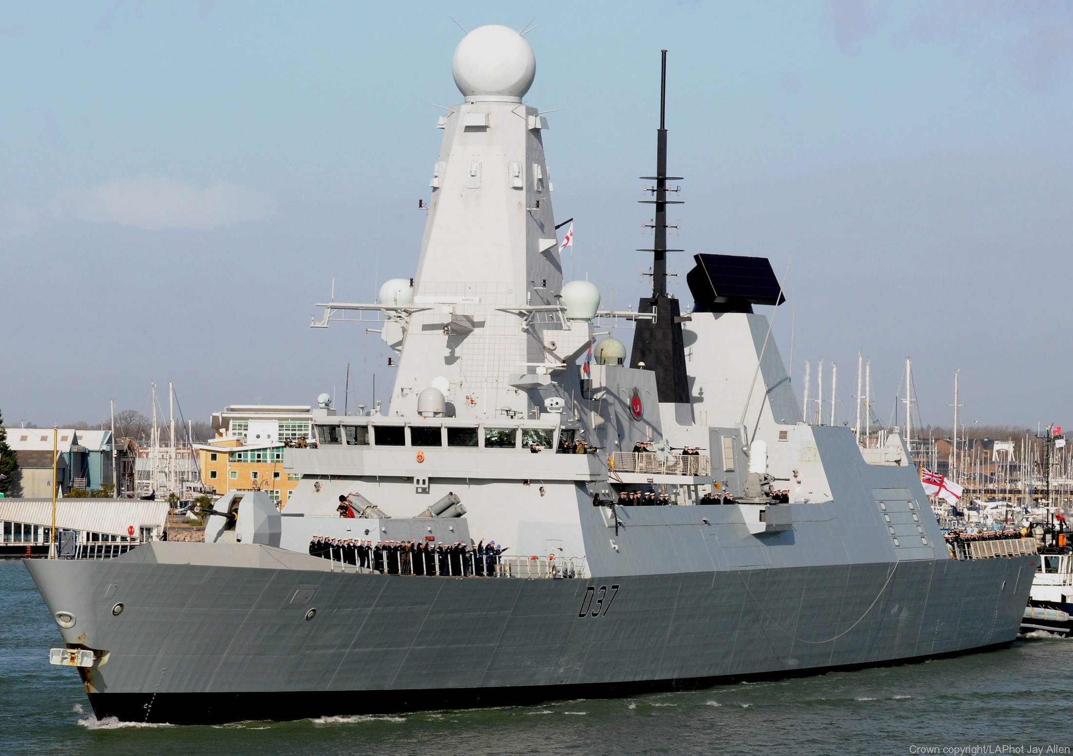 d-37 hms duncan type 45 daring class guided missile destroyer ddg royal navy 02x