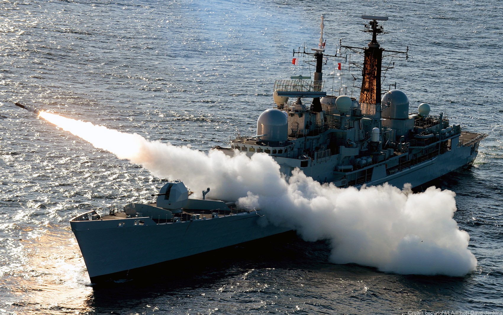 d 97 hms edinburgh type 42 sheffield class destroyer royal navy